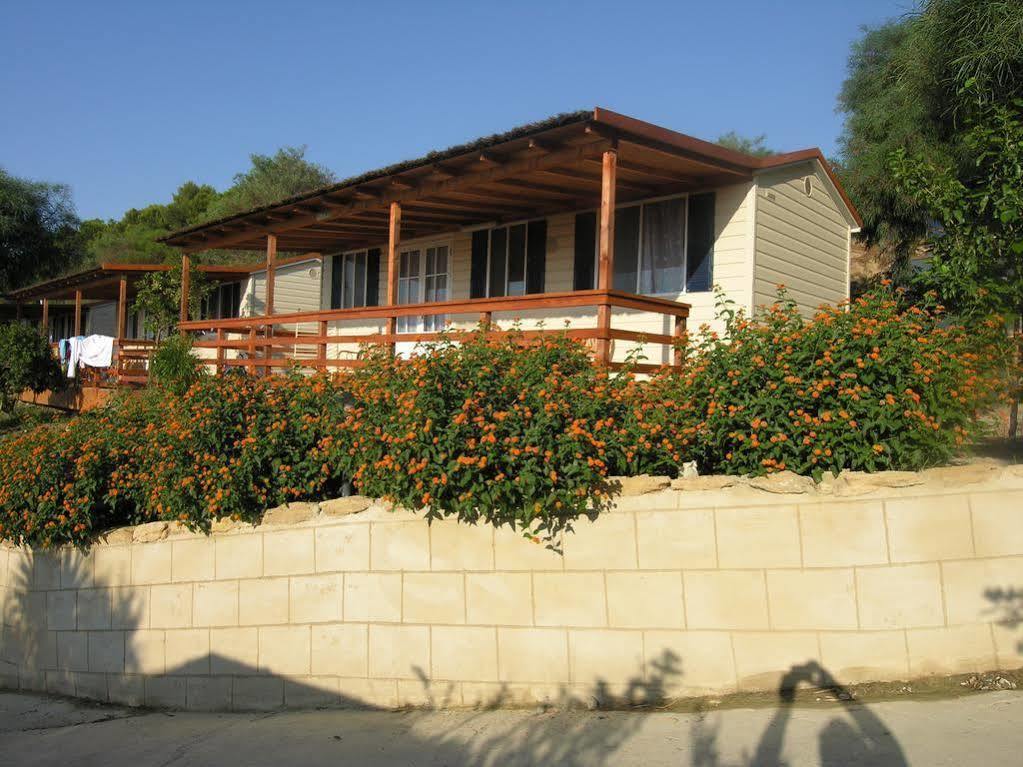 Villaggio Marinella Direttamente Sul Mare Isola Di Capo Rizzuto Exterior foto