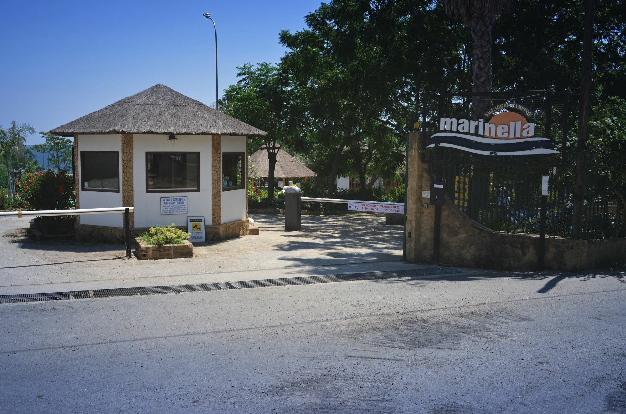 Villaggio Marinella Direttamente Sul Mare Isola Di Capo Rizzuto Exterior foto